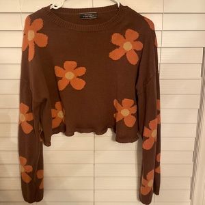 🍁🍂🍁brown sweater with flowers🍂🍁